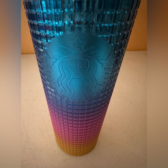 (FNWT Starbucks 2023 Tim Singleton Pride Grid Gradient Ombre Tumbler - Picture 4 of 6